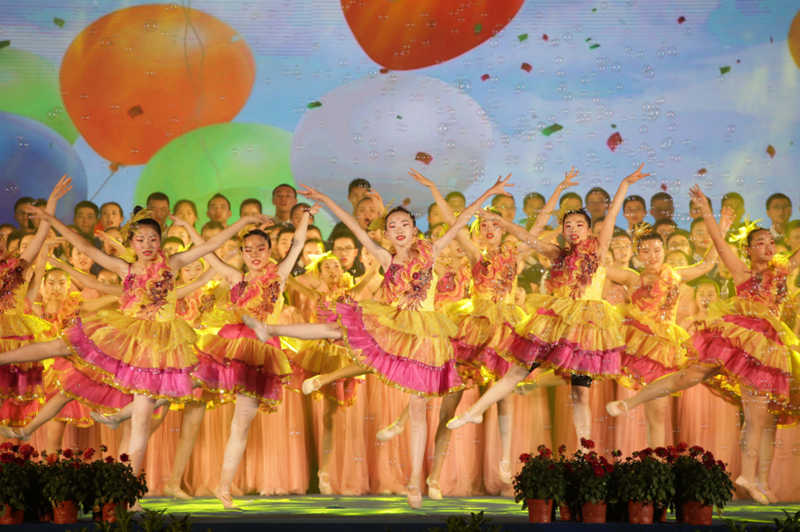 協(xié)調(diào)性和整體性是演藝的發(fā)展優(yōu)勢(shì)