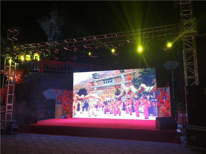 活動演出的策劃內(nèi)容及燈光選擇有哪些